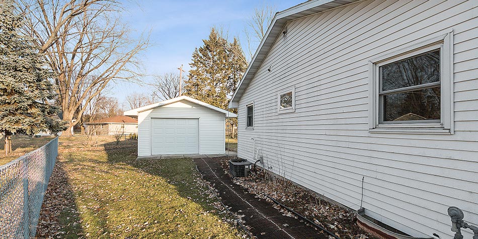 2153 Gilson Court Exterior Shed